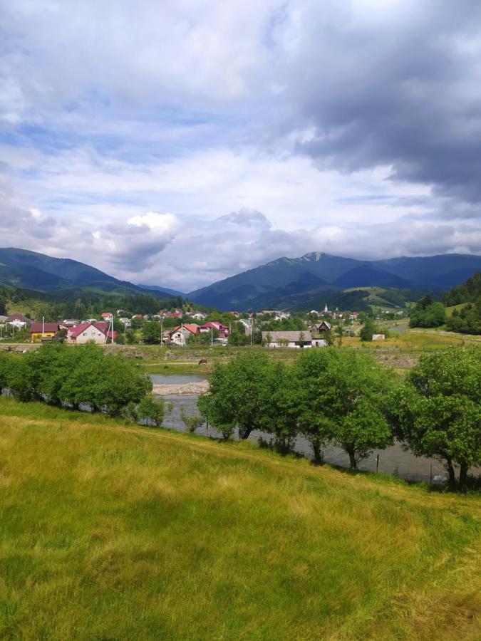 Садиба У Шмулиги โกโลชาวา ภายนอก รูปภาพ
